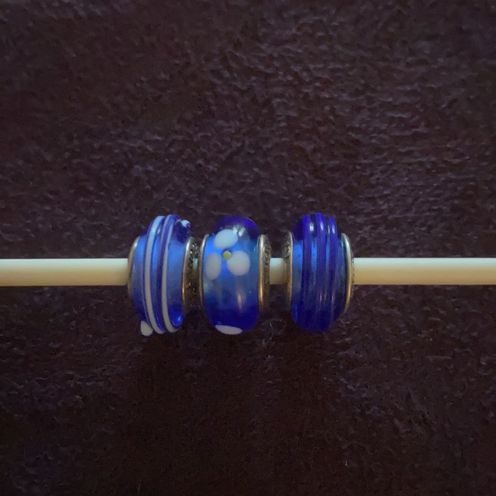 Set of 3 RETIRED authentic Pandora Murano Glass beads. NEW OLD STOCK!!!